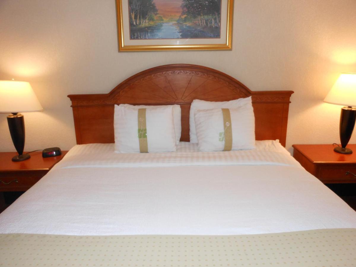 Holiday Inn South Burlington, An Ihg Hotel Zimmer foto